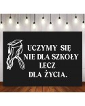 Uczymy się nie dla szkoły- wycinanka z kartonu