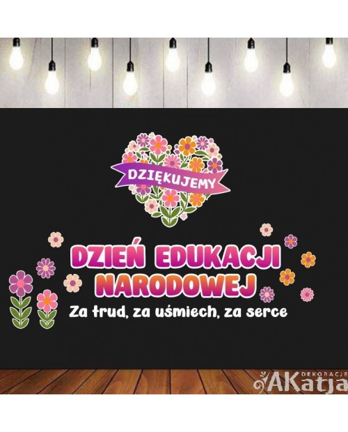 Dzień Edukacji Narodowej: Za trud, za uśmiech...- zestaw dekoracji do gazetek szkolnych