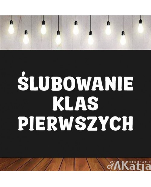 Ślubowanie Klas Pierwszych- wycinanka z kartonu
