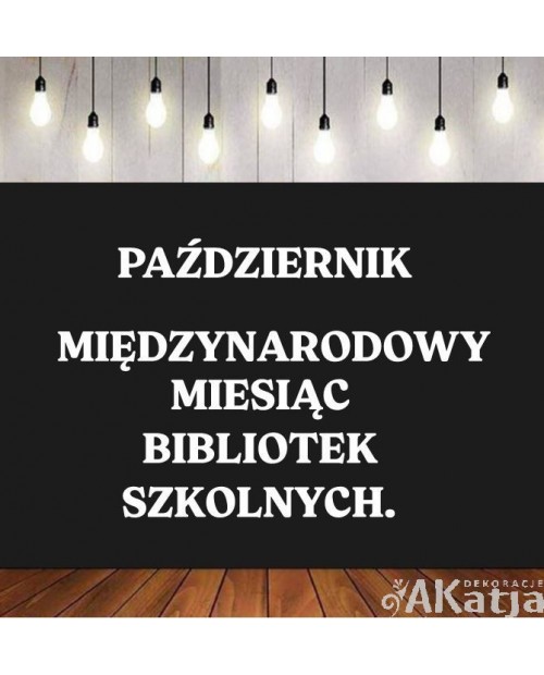 Październik Międzynarodowy Miesiąc Bibliotek Szkolnych- wycinanka z kartonu