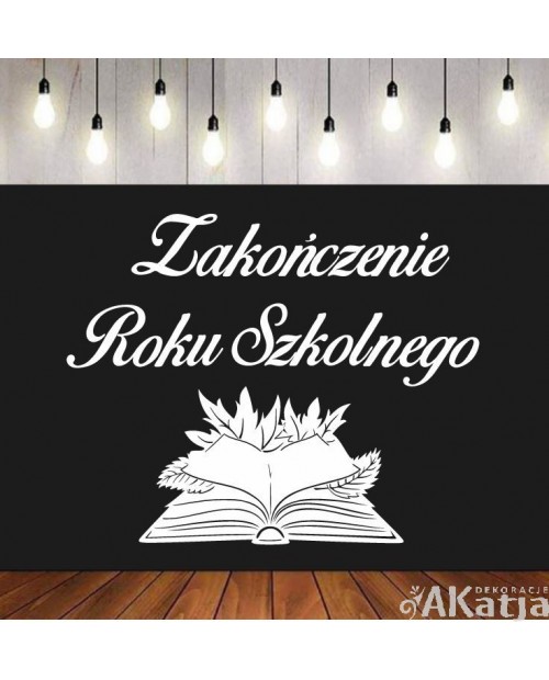 Zakończenie Roku Szkolnego- wycinanka z kartonu